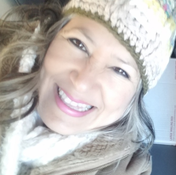 50% OFF BUNDLES WITH 3 OR MORE ITEMS THRU DEC 31  12/31/2024!!! - Picture 3 of 5